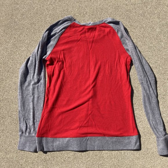 Chicago Bulls Basketball Woman's red and gray retro sports sweater size M - Picture 7 of 7